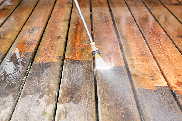 Best Pool Deck Cleaning  in Glens Falls North, NY