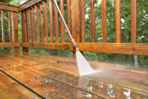 Best Roof Washing  in Glens Falls North, NY
